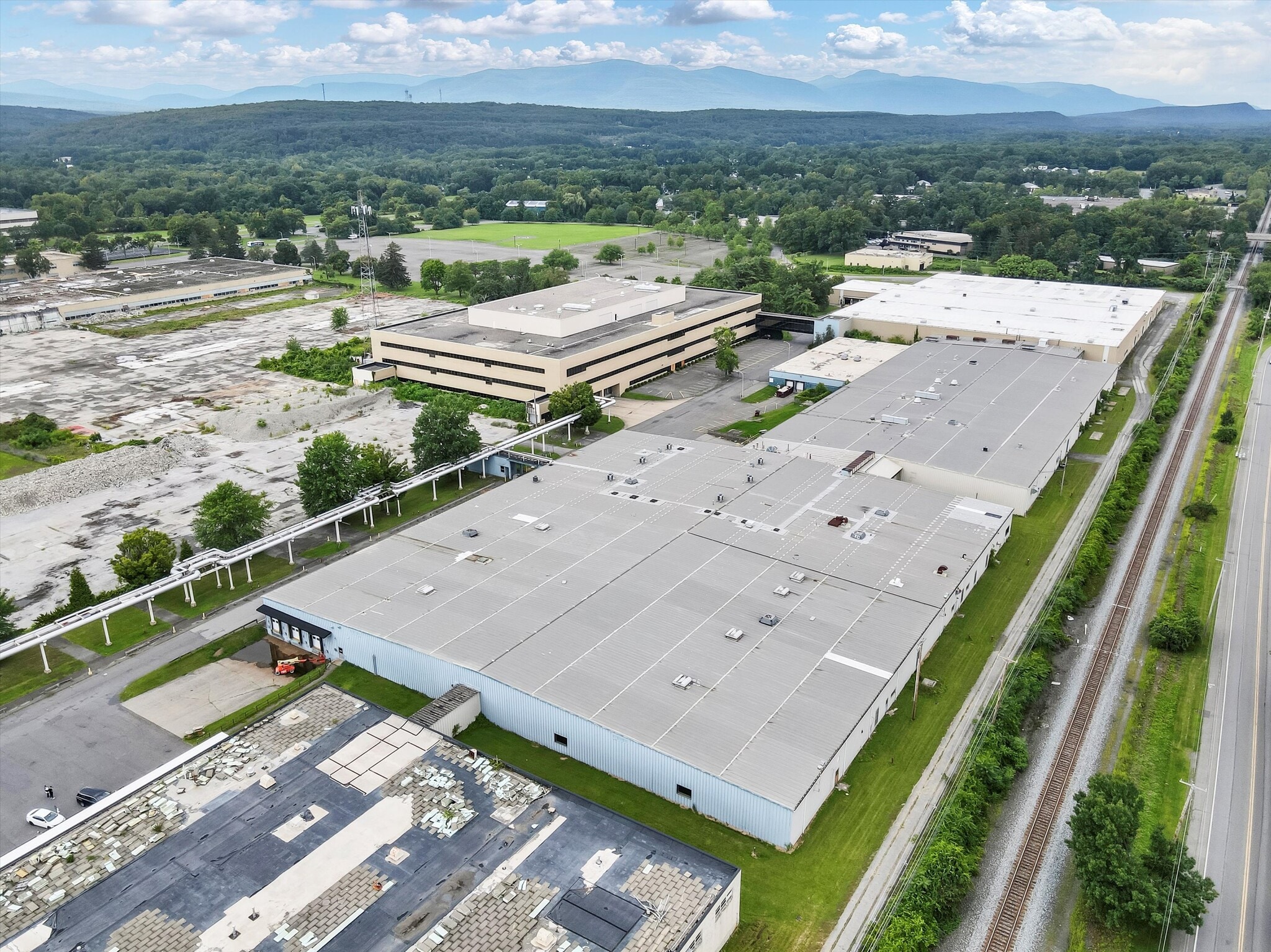 80-88 Boices Ln, Kingston, NY à louer Photo intérieure– Image 1 sur 18