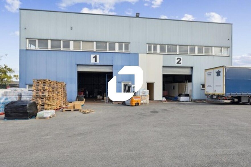 26 Rue De Paris, Pontault-Combault à vendre - Photo de l’immeuble – Image 2 sur 11