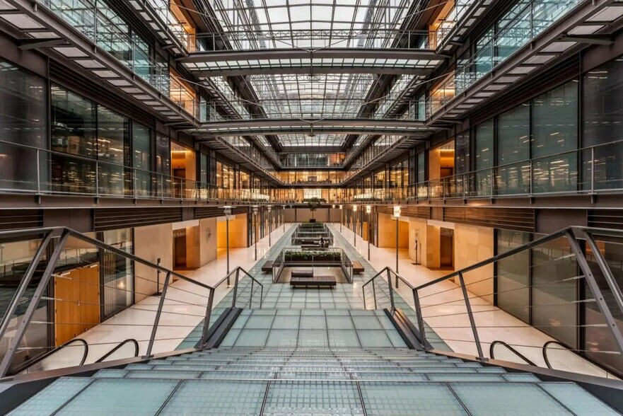 16-18 Rue Du Quatre Septembre, Paris à louer - Photo intérieure – Image 3 sur 14