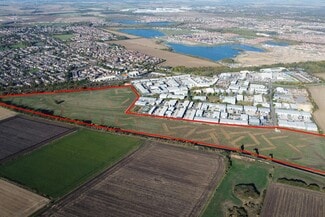 Plus de détails pour Falcon Way, Yaxley - Terrain à vendre