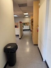 16430-16438 Vanowen St, Van Nuys, CA à louer Photo intérieure– Image 1 sur 5