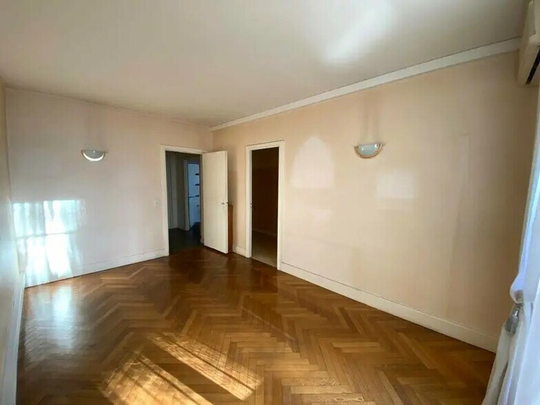 Bureau dans Nice à louer - Photo intérieure – Image 2 sur 7