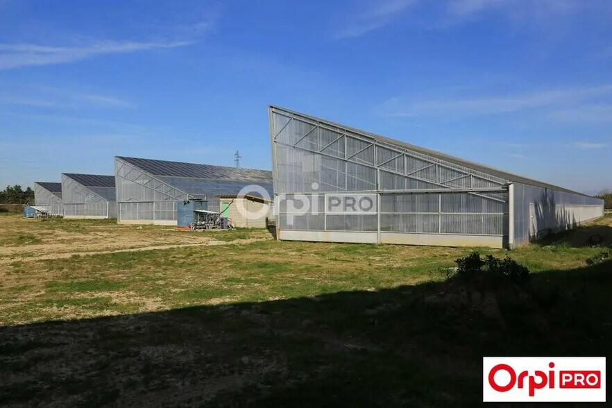 Industriel/Logistique dans Valence à vendre - Photo de l’immeuble – Image 3 sur 9