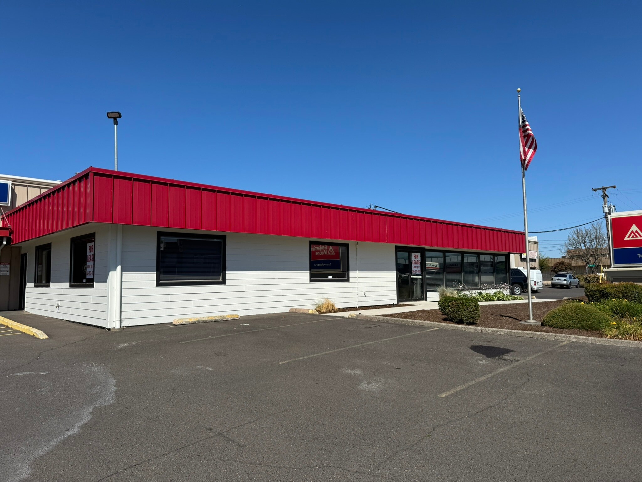 1000 Conger St, Eugene, OR à louer Photo intérieure– Image 1 sur 10