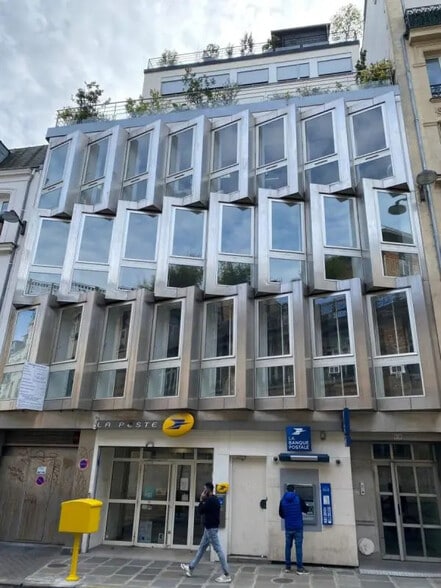 63 Rue De Douai, Paris à vendre - Photo de l’immeuble – Image 2 sur 13