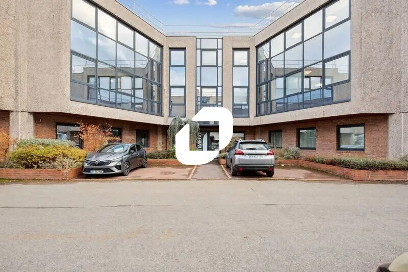 Bureau dans Nanterre à vendre Photo de l’immeuble– Image 1 sur 10