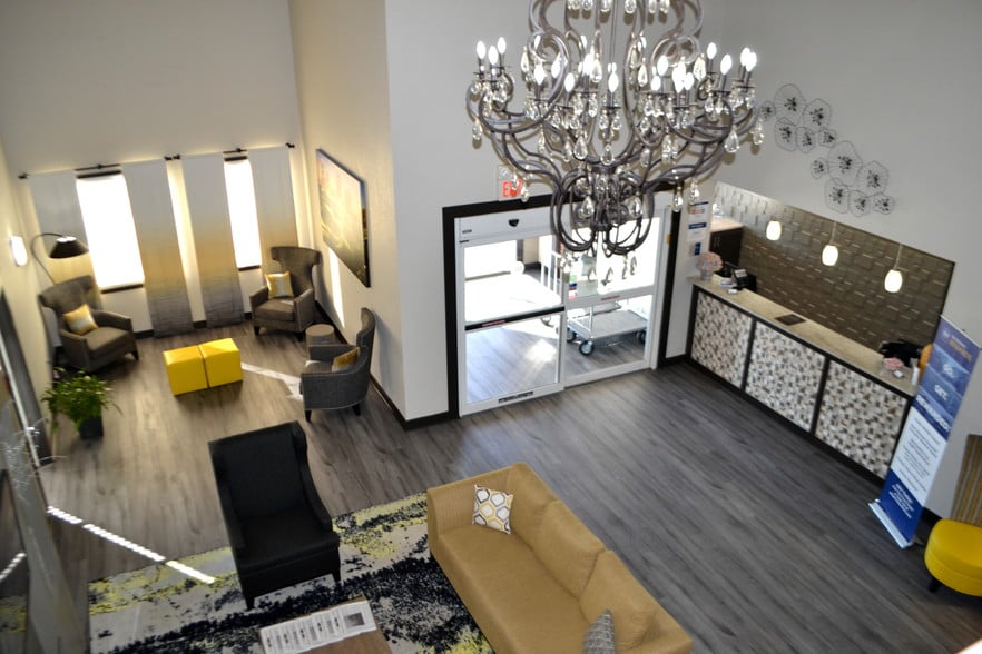 7533 Warden Rd, North Little Rock, AR à vendre - Hall d’entrée – Image 3 sur 12