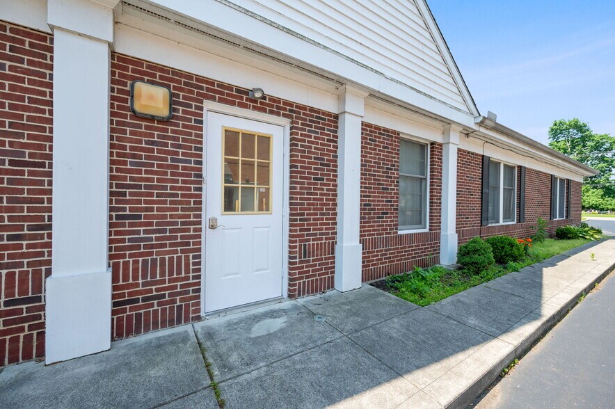 4630 Pleasant Ave, Fairfield, OH à louer - Photo de l’immeuble – Image 2 sur 22