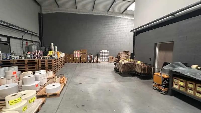 Local d’activités dans Chassieu à louer - Photo intérieure – Image 2 sur 10