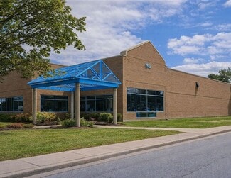 Plus de détails pour 55 Queens Plate Dr, Toronto, ON - Industriel/Logistique à louer