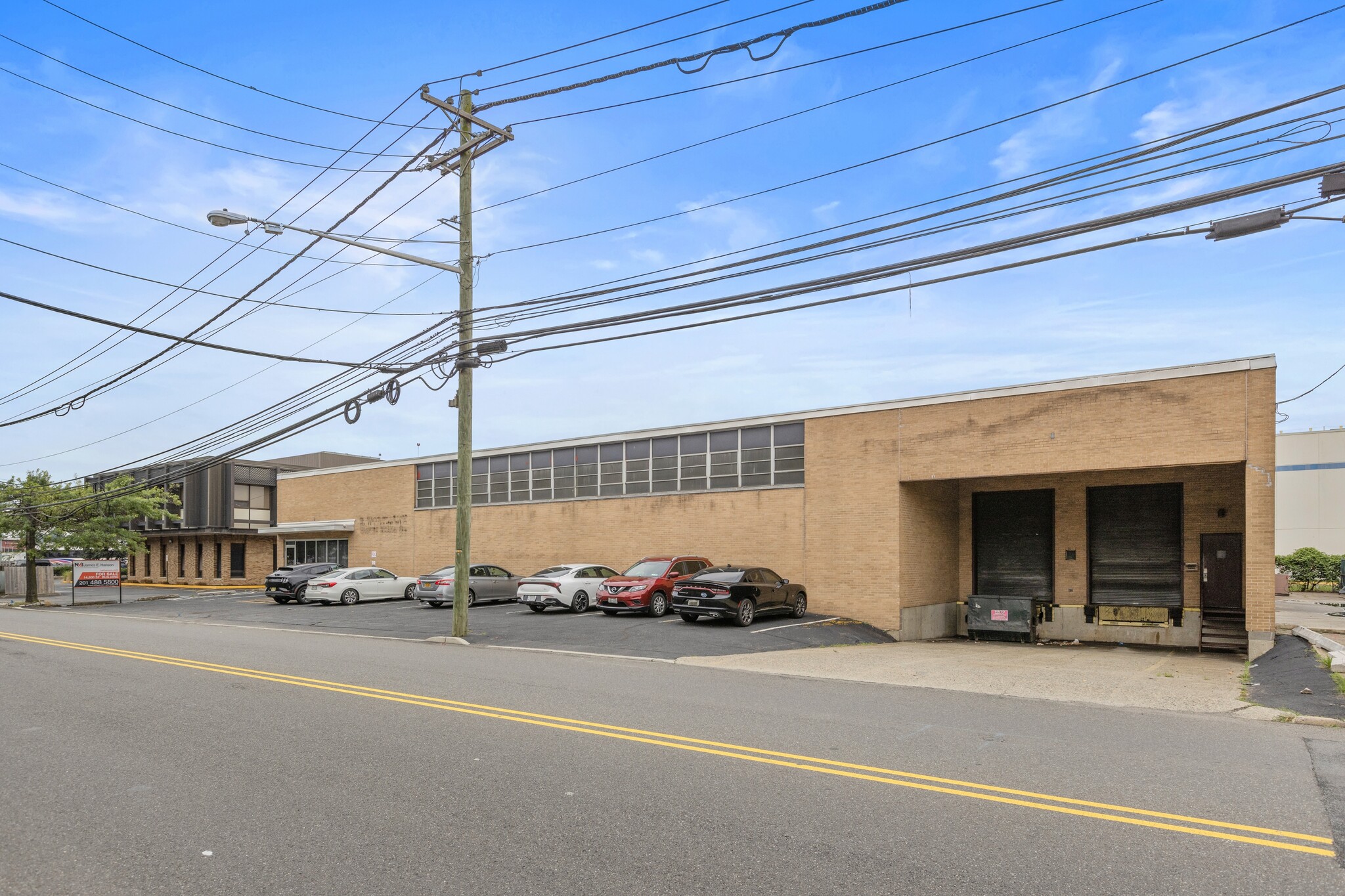 50 Hollister Rd, Teterboro, NJ à vendre Photo de l’immeuble– Image 1 sur 5