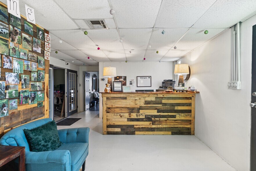 119 Old River Rd, Montgomery, TX à vendre - Photo intérieure – Image 2 sur 23