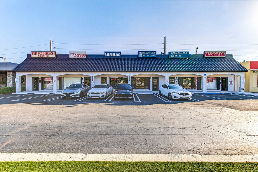 1750 E Commercial Blvd, Fort Lauderdale, FL à louer - Photo de l’immeuble – Image 1 sur 27