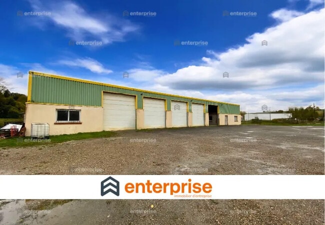 Plus de détails pour Local d’activités à vendre