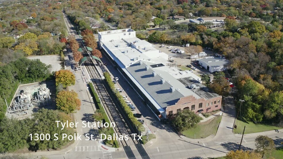 1300 S Polk St, Dallas, TX à louer - Vidéo sur l’annonce professionnelle – Image 2 sur 31