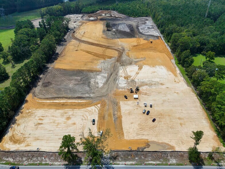 0 Ford Ave, Richmond Hill, GA à louer - Photo de l’immeuble – Image 3 sur 3