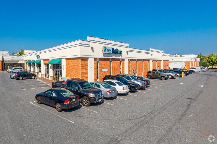 1011 E Gude Dr, Rockville, MD à louer - Photo principale – Image 1 sur 7