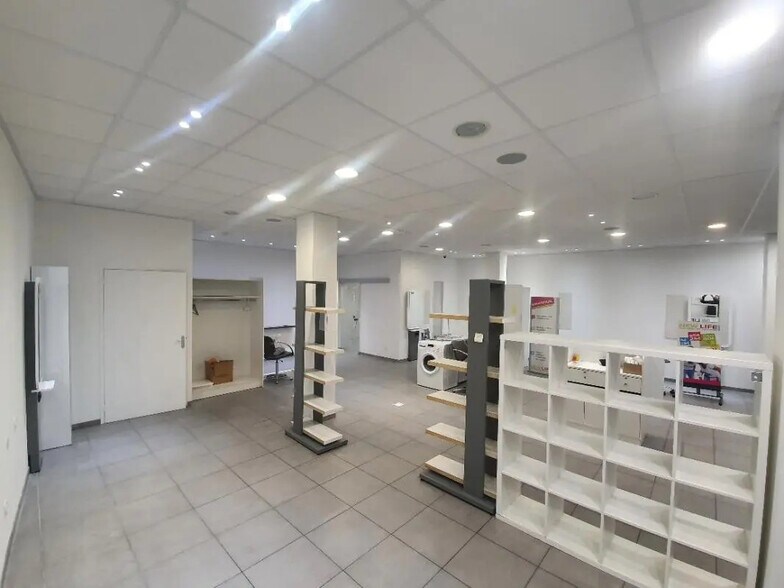 Local commercial dans Brest à louer - Photo de l’immeuble – Image 3 sur 3