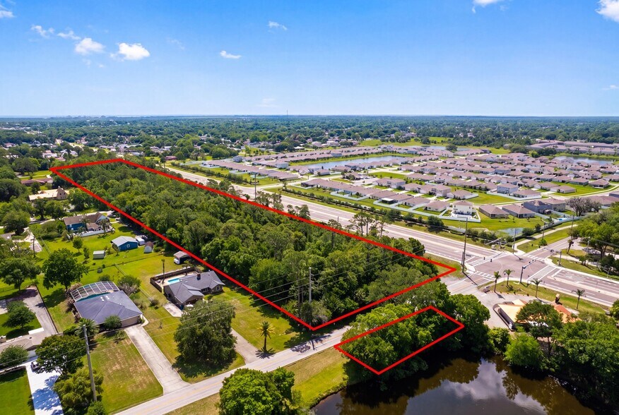 2895 Indian River Blvd, Edgewater, FL à vendre - Photo de l’immeuble – Image 3 sur 10