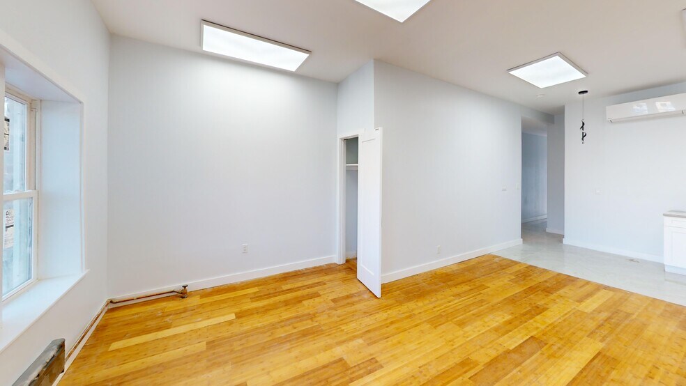 484 Kings Hwy, Brooklyn, NY à louer - Photo de l’immeuble – Image 3 sur 7