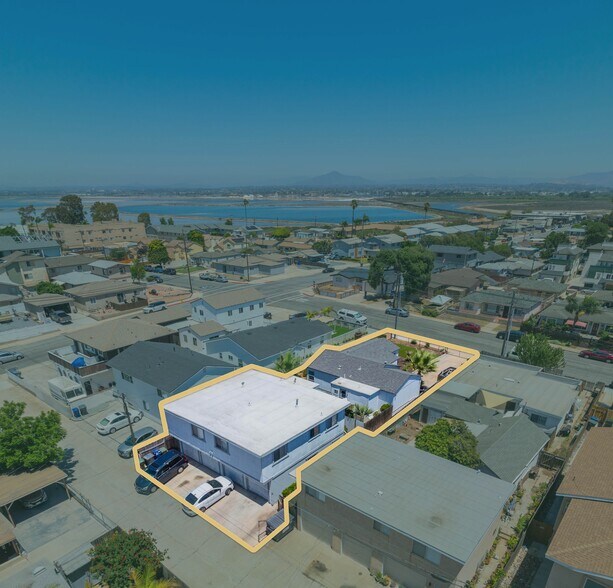 562-564 11th St, Imperial Beach, CA à vendre - Photo de l’immeuble – Image 2 sur 25