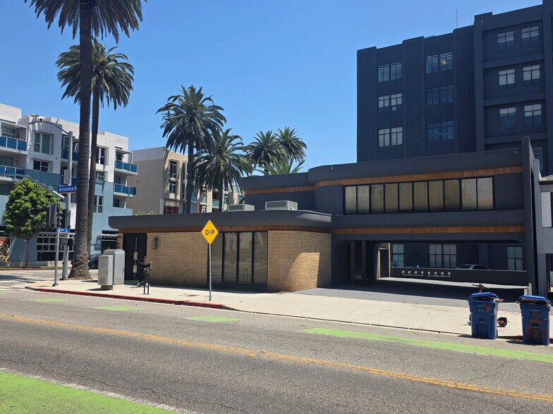 632 Arizona Ave, Santa Monica, CA à louer - Photo de l’immeuble – Image 3 sur 8