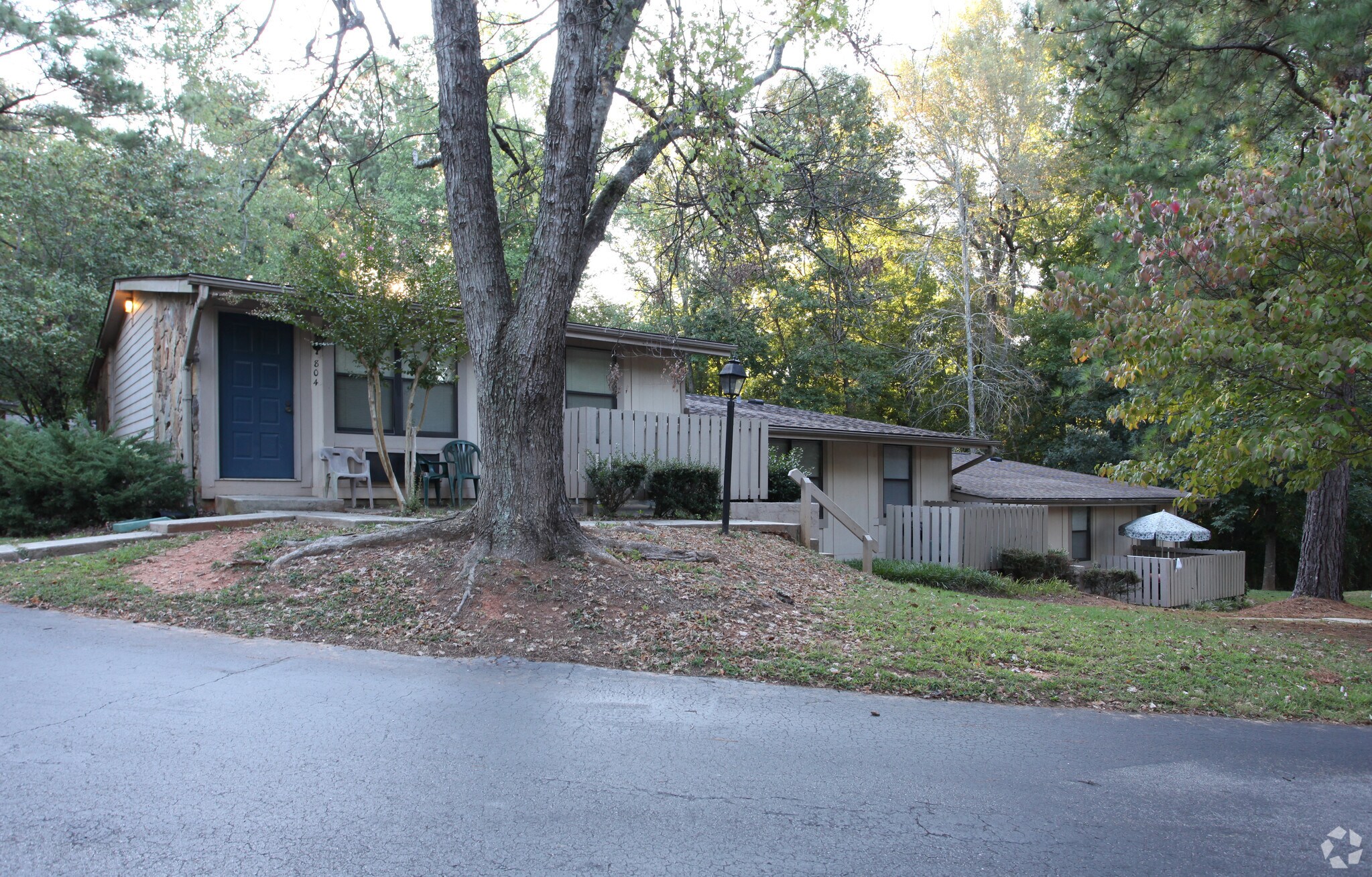 1308 Rhodes Ln, Griffin, GA à vendre Photo principale– Image 1 sur 9