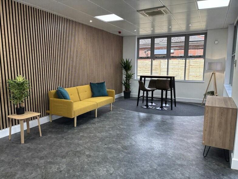 St Cloud Way, Maidenhead à louer - Photo intérieure – Image 2 sur 9