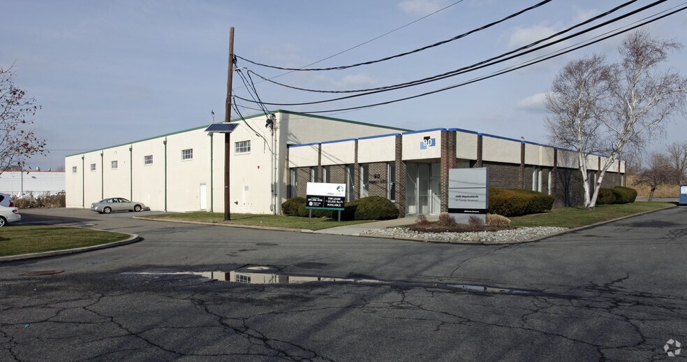 525 Dell Rd, Carlstadt, NJ à louer - Photo principale – Image 3 sur 29