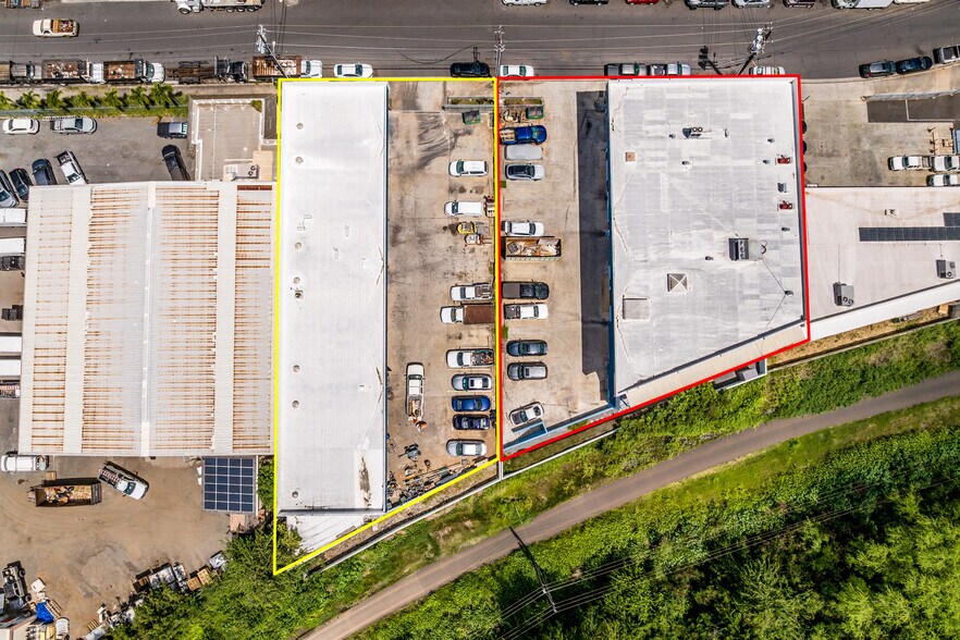 Pupuole St Warehouses portefeuille de 2 biens à vendre sur LoopNet.fr - Photo de l’immeuble – Image 3 sur 33