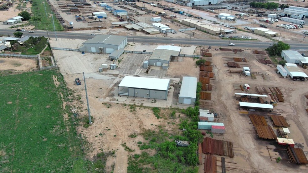 3611 & 3619 E Hwy 158 | Midland, TX portefeuille de 2 biens à vendre sur LoopNet.fr - Photo de l’immeuble – Image 3 sur 88