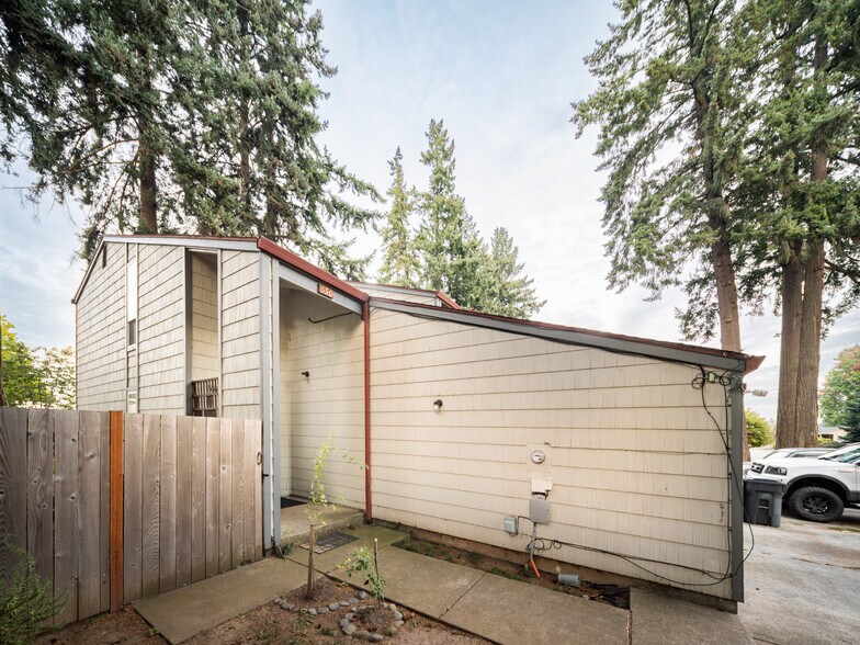 550 SE 5th Ave, Canby, OR à vendre - Photo de l’immeuble – Image 3 sur 18