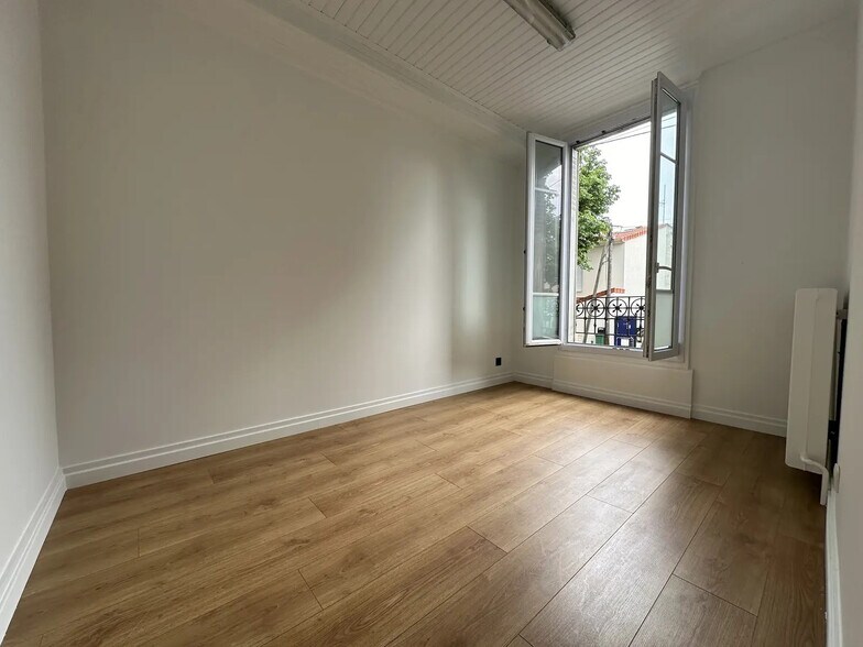Bureau dans Montreuil à louer - Photo de l’immeuble – Image 2 sur 6