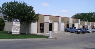 Plus de détails pour 827-863 N IH 35, New Braunfels, TX - Différents types d’espaces à louer