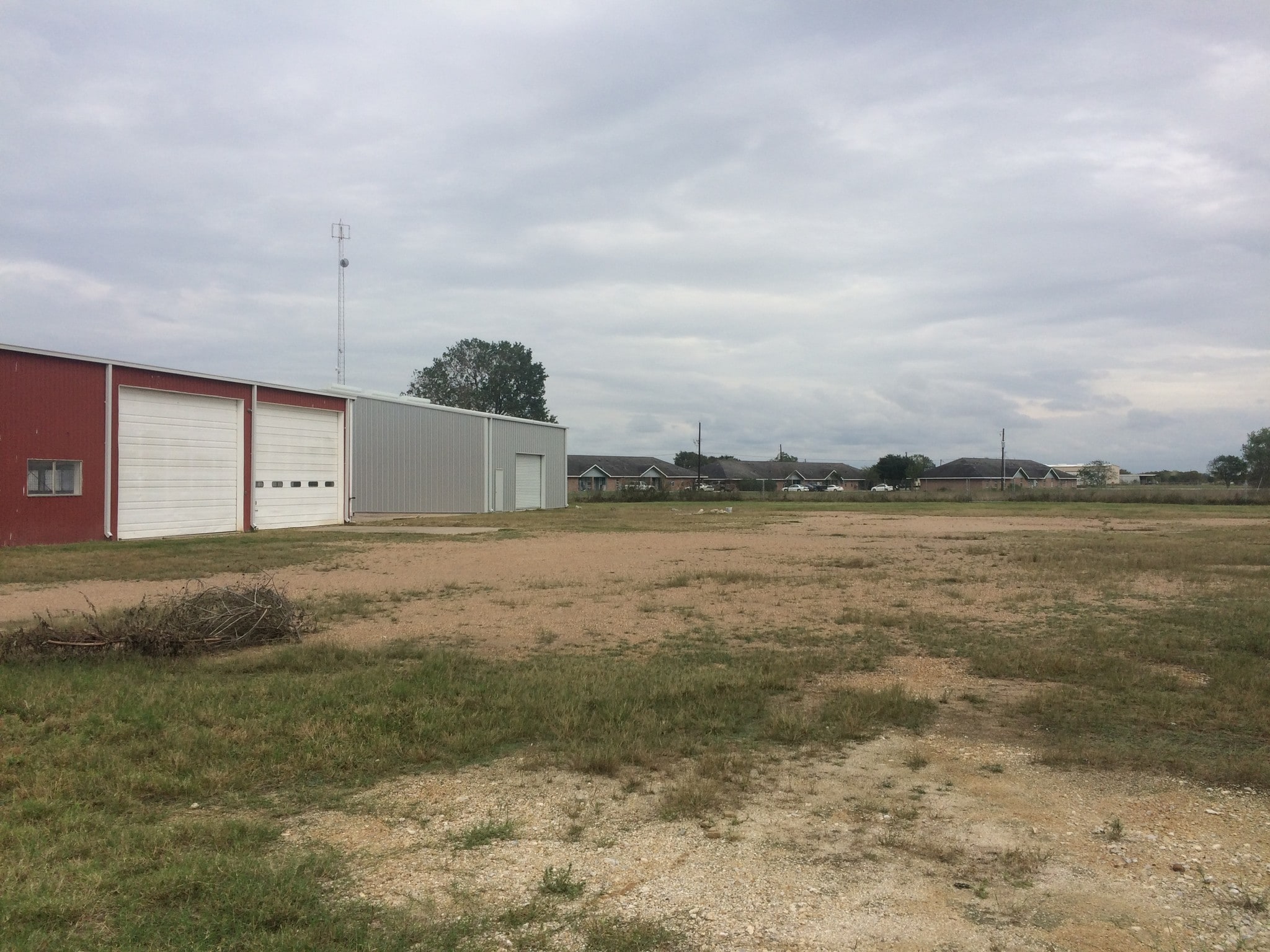 204 Glen Flora Rd, Eagle Lake, TX à vendre Photo principale– Image 1 sur 34