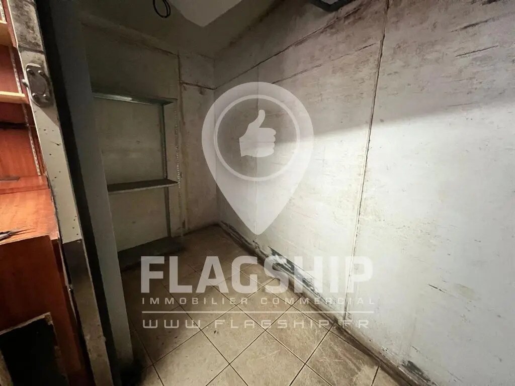 Local commercial dans Paris à louer Photo intérieure– Image 1 sur 7