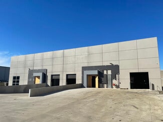Plus de détails pour 2052 McKenzie Dr, Carrollton, TX - Local d'activités à louer