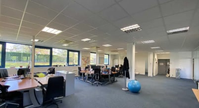 Bureau dans Écully à louer Photo intérieure– Image 1 sur 12