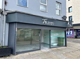17-19 Market Pl, Romford LND - Local commercial