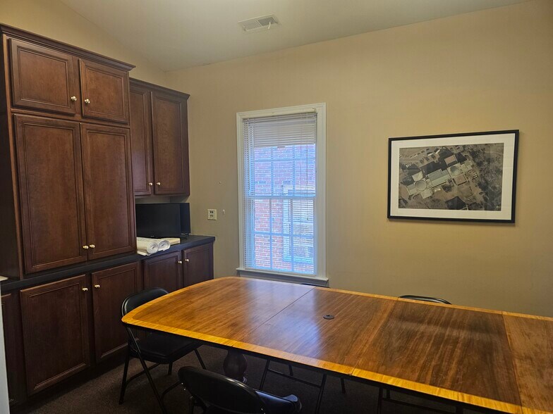 316 W Millbrook Rd, Raleigh, NC à vendre - Photo de l’immeuble – Image 3 sur 20