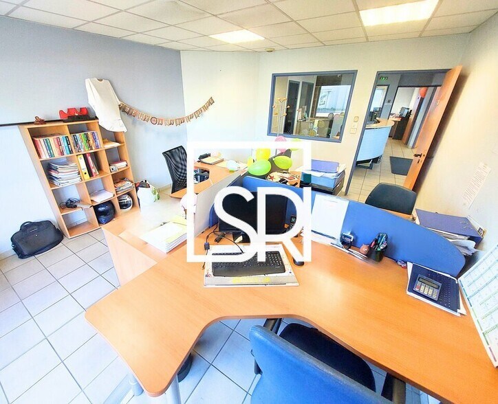 Bureau dans Clermont-Ferrand à louer - Photo intérieure – Image 3 sur 11