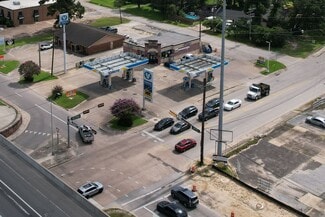 Plus de détails pour 2810 Eastex Fwy, Beaumont, TX - Local commercial à vendre