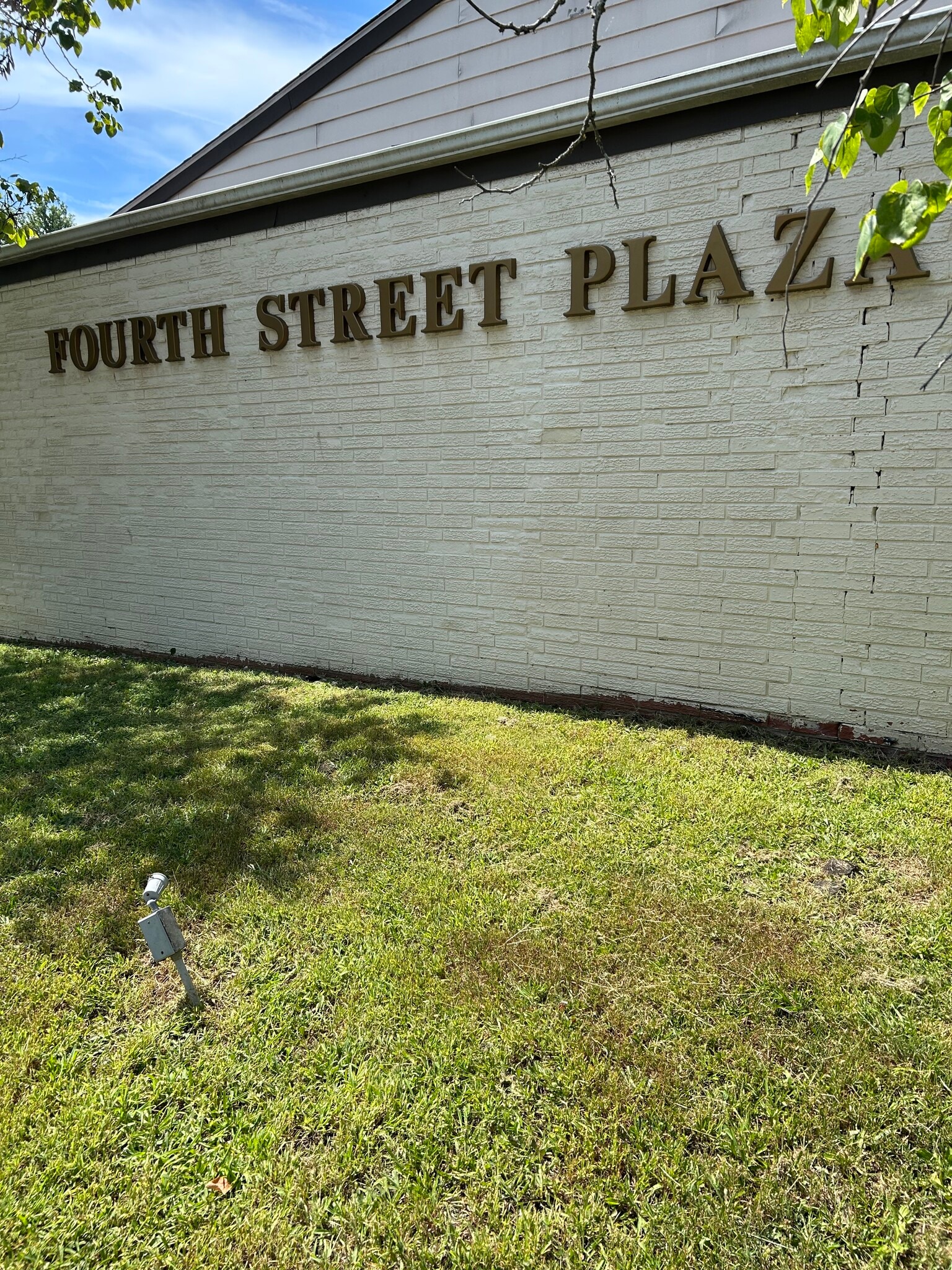 118 S Rogers St, Bloomington, IN à louer Photo intérieure– Image 1 sur 8