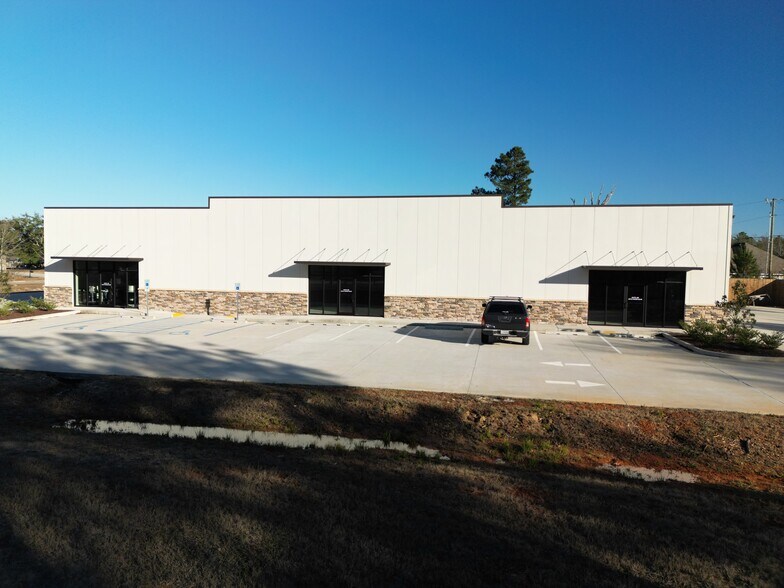 23516 Haven Blvd, Ponchatoula, LA à louer - Photo de l’immeuble – Image 2 sur 13