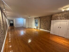 111 E 62nd St, New York, NY à louer Photo intérieure– Image 2 sur 4