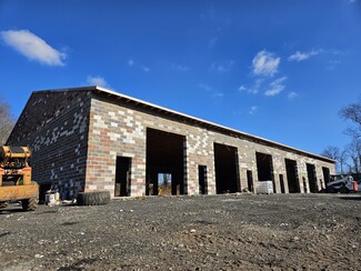 Plus de détails pour 2175 S Main St, Middletown, CT - Industriel/Logistique à louer