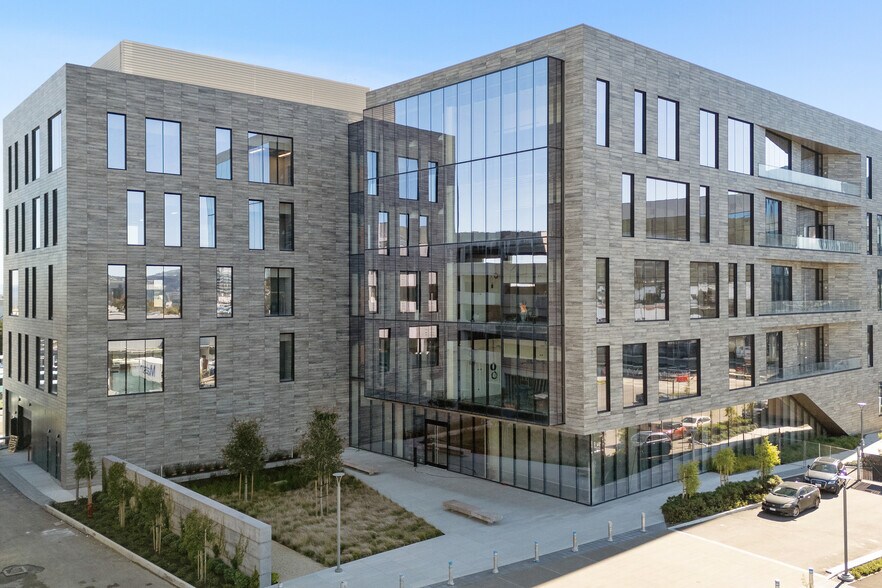 499 Forbes Blvd, South San Francisco, CA à louer - Photo de l’immeuble – Image 2 sur 14