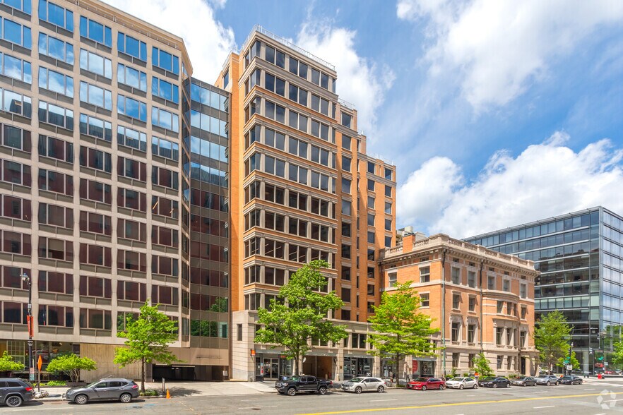 750 17th St NW, Washington, DC à louer - Photo de l’immeuble – Image 3 sur 11