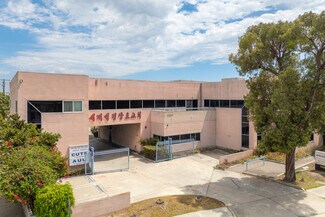 Plus de détails pour 17002 Prairie Ave, Torrance, CA - Local d’activités à vendre