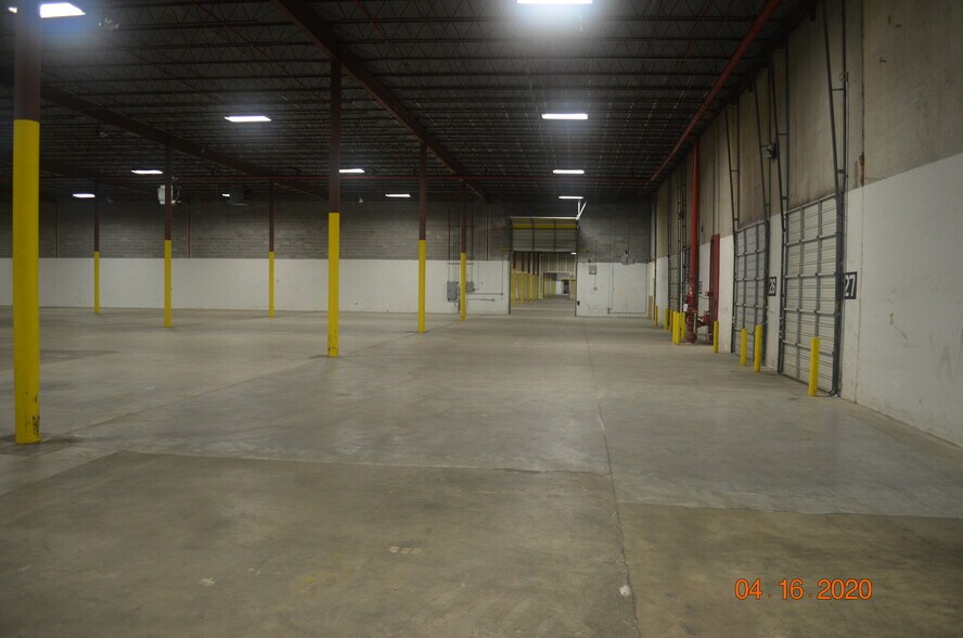 8530 Market St, Houston, TX à louer - Photo de l’immeuble – Image 3 sur 8